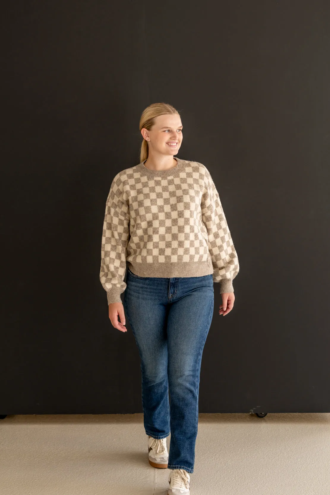Lisa Checkered Knit Sweater | Oatmeal