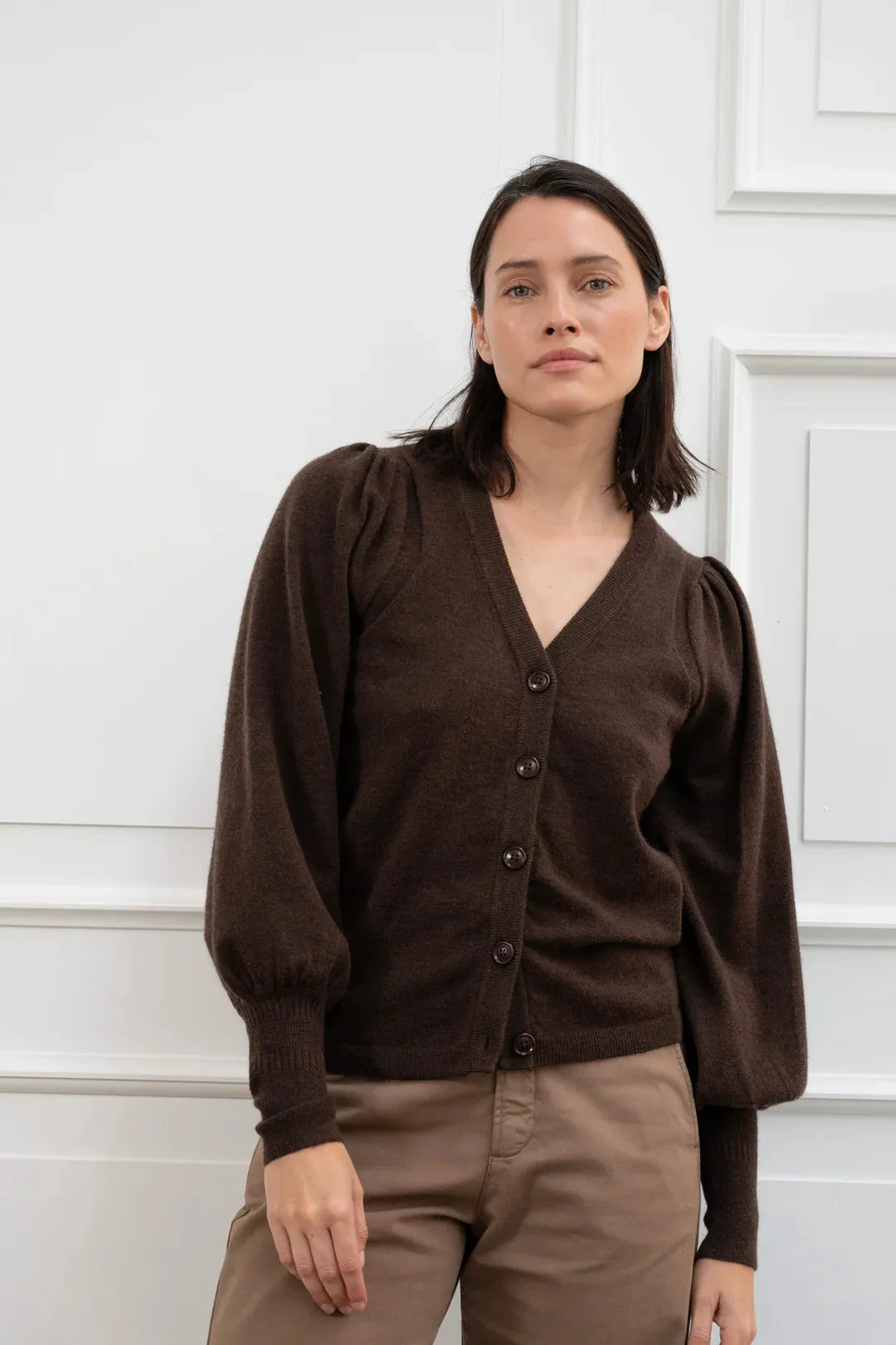 Marion Puffy Cardigan Chocolate
